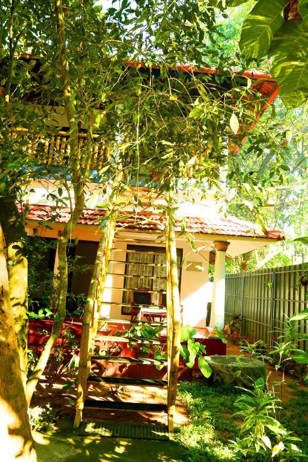 Marari John'S Beach Apartment Марарикулам Екстериор снимка