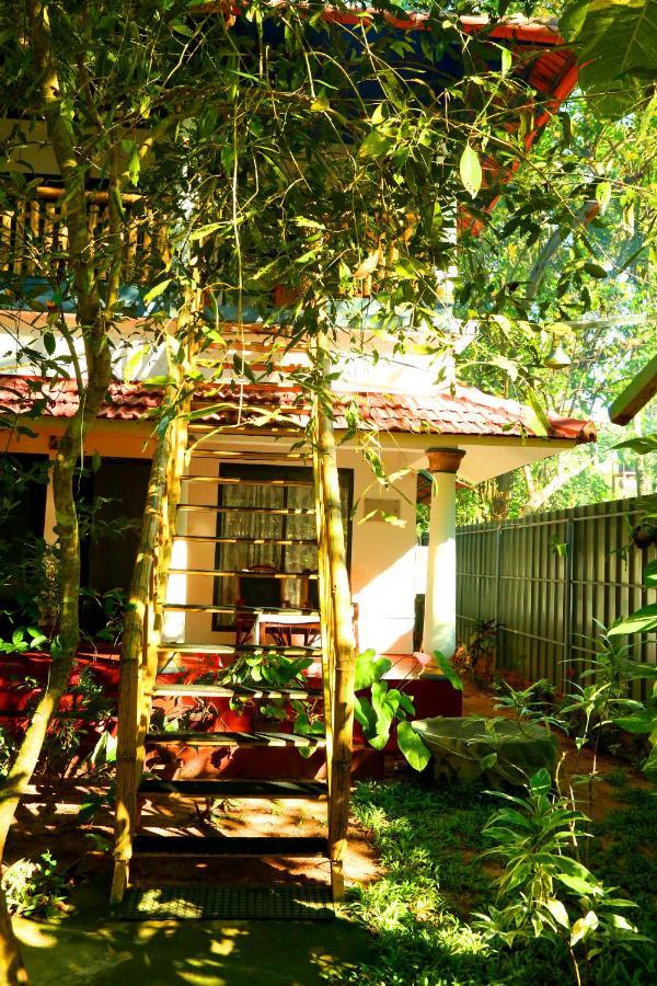 Marari John'S Beach Apartment Марарикулам Екстериор снимка