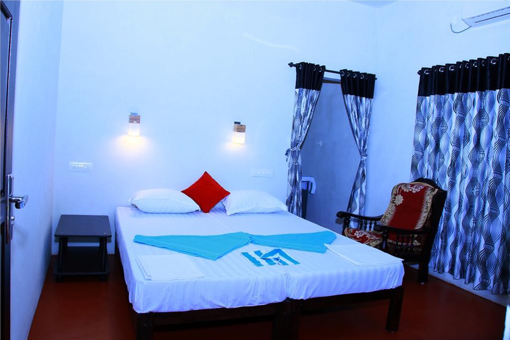 Marari John'S Beach Apartment Марарикулам Екстериор снимка