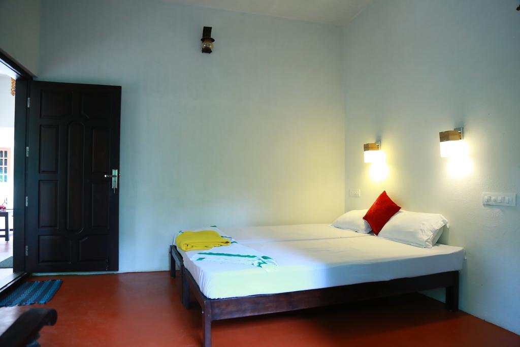 Marari John'S Beach Apartment Марарикулам Екстериор снимка