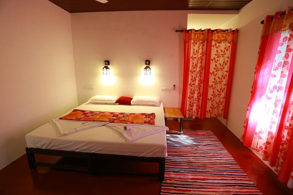 Marari John'S Beach Apartment Марарикулам Екстериор снимка