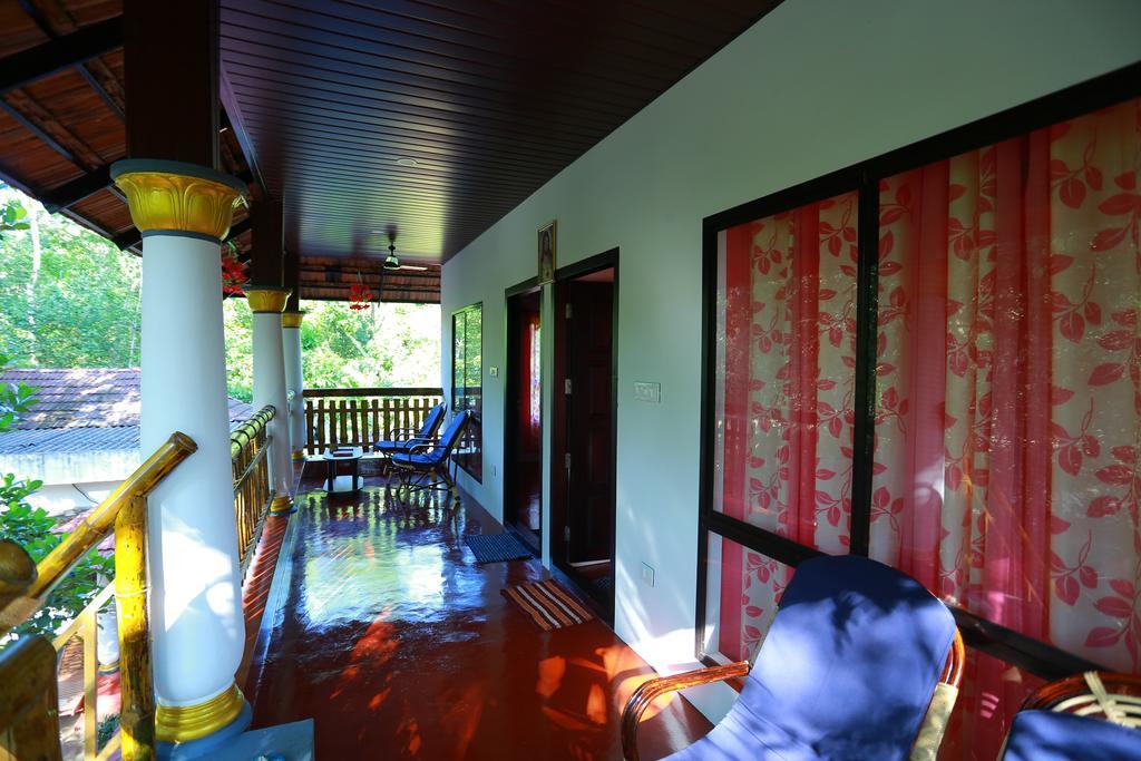 Marari John'S Beach Apartment Марарикулам Екстериор снимка